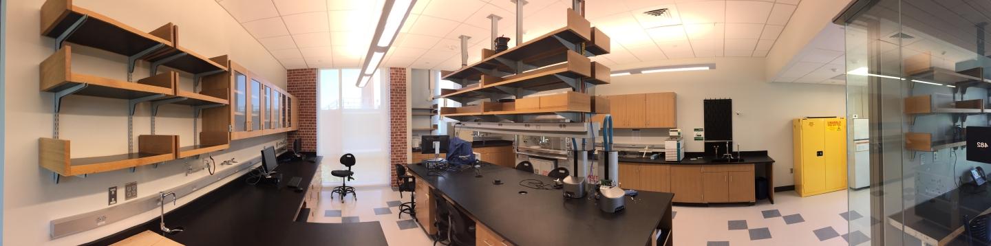 Panoramic photo of the Davis Research lab